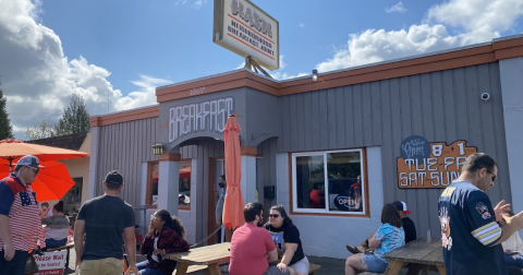 The Pancake From Hash In Washington Is So Big, It Could Feed An Entire Family