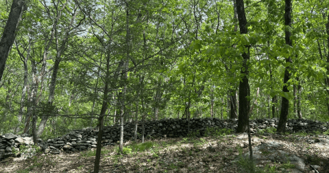 The Incredible Hike In Connecticut That Leads To A Fascinating Abandoned Town