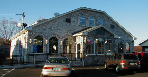 The Grinders From H & M Pizza In Connecticut Are So Big, They Could Practically Feed An Entire Family