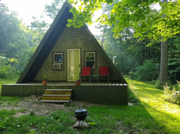 best cabin rental near Moraine View State Recreation Area