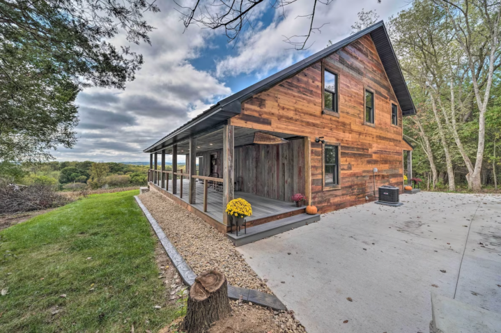 best cabin rental in Galena, Illinois