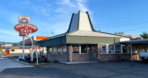 The Small-Town Diner Where Locals Catch Up Over Mexican Food And Breakfast Classics