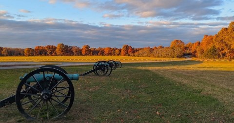 The Enchanting National Park In Arkansas Is One Of The Best Places To Enjoy Autumn