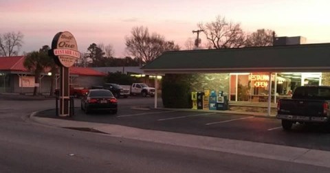 This South Carolina Restaurant Is Over Half A Century Old And Has A Table Named After A Longtime VIP