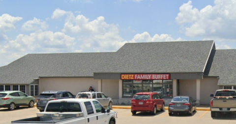 This Epic Buffet In Missouri Is Everything You’ve Ever Wanted