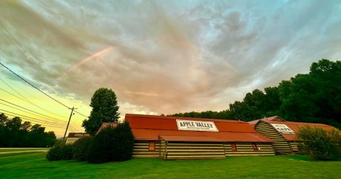 The One-Of-A-Kind Shop In Tennessee That You Could Spend Hours Exploring