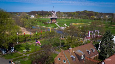 This Stunning European-Inspired Town In Michigan Is The Perfect Place For A Day Trip