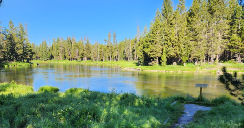 The Incredible Hike In Idaho That Leads To A Fascinating Historic Cabin