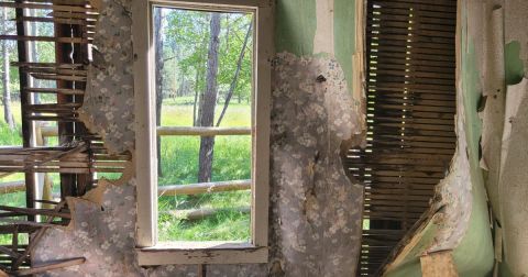 The Incredible Hike In South Dakota That Leads To A Fascinating Abandoned Town