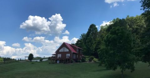 Get Away From It All At This Cabin On Patoka Lake In Indiana