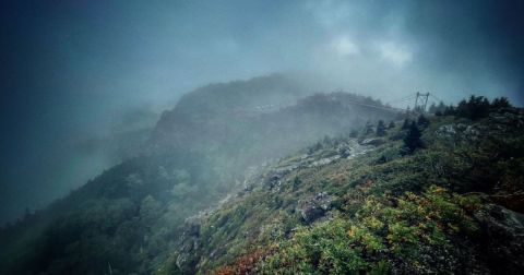 The Under-The-Radar Scenic Drive In North Carolina That Showcases A Bridge, A Park, An Artist, and a Viaduct