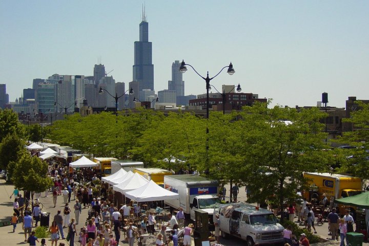 unique shopping market in Chicago, IL