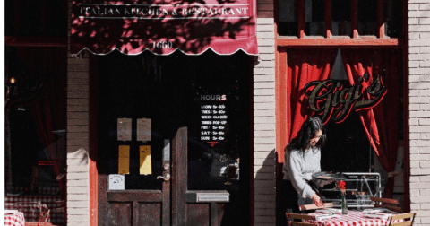 The Tiny Restaurant In Georgia Only Serves 30 Guests At A Time