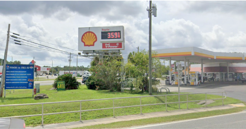 Don't Pass By This Unassuming Southern Restaurant Housed In A Florida Gas Station Without Stopping