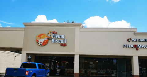 Taste The Best Biscuits And Gravy In Texas At This Longstanding Restaurant