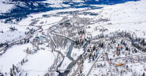 The Cozy Small Town In Washington That Comes Alive Under A Blanket Of Snow