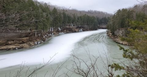 The Little-Known Natural Wonder In Kentucky That Becomes Even More Enchanting In The Wintertime