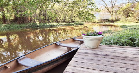 The Cozy Small Town In Louisiana That Comes Alive In The Winter