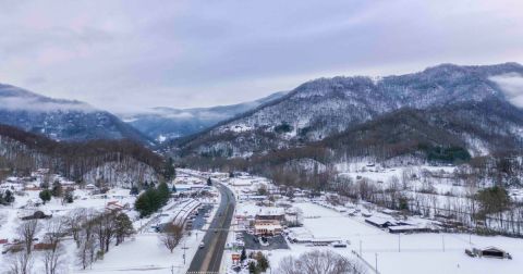 The One Annual Winter Festival In North Carolina Every North Carolinian Should Bundle Up For At Least Once