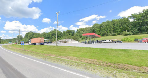 Don't Pass By This Unassuming Restaurant Housed In A West Virginia Gas Station Without Stopping