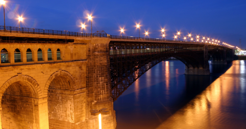 Crossing This 150-Year-Old Bridge In Missouri Is Like Walking Through History