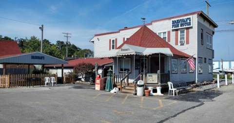 This Unique Seafood Restaurant Near Cleveland Is Perfect For A Day Trip Any Time Of Year