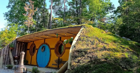 The Perfect Spring Getaway Starts With One Of These 7 Picture-Perfect Airbnbs