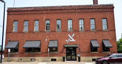 This Speakeasy Hidden In A Historic Warehouse In Minnesota Is Perfect For A Date Night