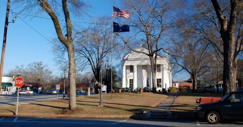 The Fascinating Story Of A Longtime Friendship Between A South Carolina Small Town And A City In Scotland