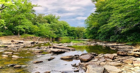 The Breathtaking Scenic Drive Through Arkansas That Runs Along The Mulberry River