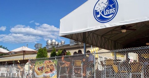 Enjoy A Sense Of Peace At This Incredible Waterfront Restaurant In New Jersey