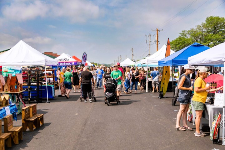 seasonal farmers' market in Arkansas