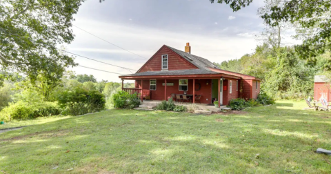 Escape To The Countryside When You Stay At This Rural Airbnb In Rhode Island