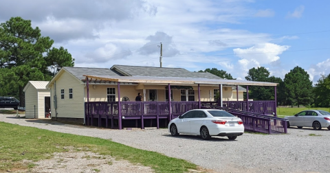 In Alabama, Veteran-Owned LJ'z Backyard Bayou Invites Folks To Gather Together For Delicious Cajun And Creole Cuisine