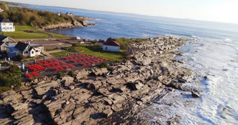 With A Natural Playground, This Incredible Restaurant In Maine Is Perfect For Families