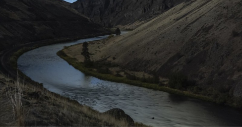 This Nighttime River Float Under The Moon Belongs On Your Washington Bucket List