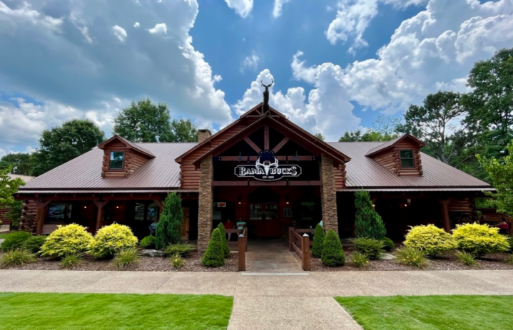 Exterior of Bama Bucks, an exotic animal park restaurant in Alabama